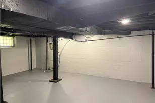 830 S Euclid Ave, Dayton, OH 45417 - Photo 12