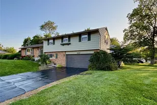 6229 Cheri Lynne Dr, Clayton, OH 45415 - Photo 2