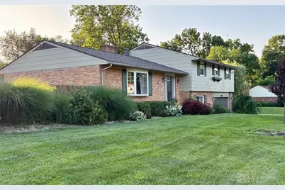 6229 Cheri Lynne Drive, Clayton, OH 45415 - Photo 4