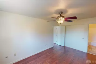 1718 Radio Rd, Dayton, OH 45403 - Photo 14