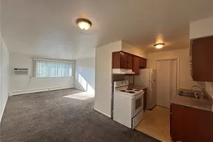 1718 Radio Rd, Dayton, OH 45403 - Photo 4