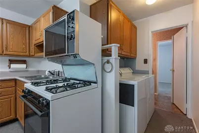 1307 Cobblestone Street, Dayton, OH 45432 - Photo 10