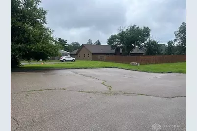 7767 Brams Hill Drive, Dayton, OH 45459 - Photo 6