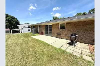 4932 Arrowview Drive, Dayton, OH 45424 - Photo 2