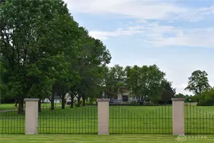 13181 Eaton Pike, New Lebanon, OH 45345 - Photo 4