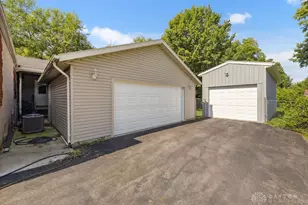 323 St Paul Ave, Springfield, OH 45504 - Photo 22