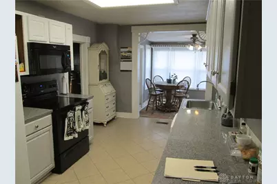 320 N Commerce Street, Lewisburg, OH 45338 - Photo 6