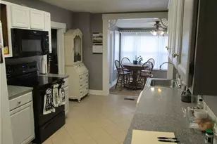 320 N Commerce St, Lewisburg, OH 45338 - Photo 6