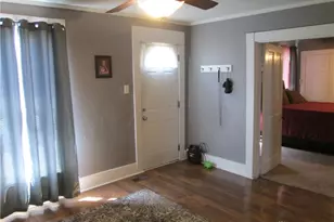 320 N Commerce St, Lewisburg, OH 45338 - Photo 2