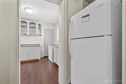 110 E Fairview Avenue, Dayton, OH 45405 - Photo 10