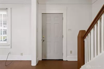 110 E Fairview Avenue, Dayton, OH 45405 - Photo 12