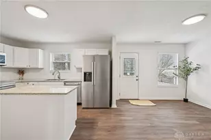 2295 Murphy Dr, Fairborn, OH 45324 - Photo 14