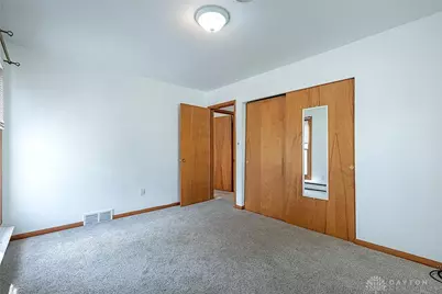 5282 Rahway Court, Clayton, OH 45415 - Photo 32