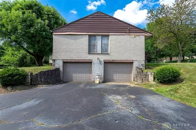 5282 Rahway Court, Clayton, OH 45415 - Photo 2