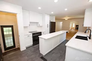 1151 Brookview Ave, Dayton, OH 45409 - Photo 16