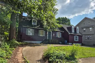 410 5 Oaks Ave, Dayton, OH 45405 - Photo 2