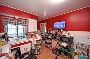 2136 Ravenwood Ave, Dayton, OH 45406 - Photo 10