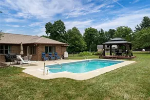 4311 Lone Wolf Ave, Springfield, OH 45502 - Photo 8