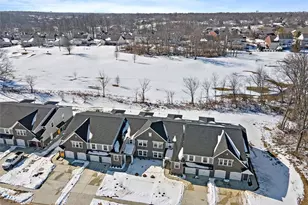 2735 Golden Leaf Dr, Beavercreek, OH 45431 - Photo 24