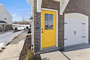 2727 Golden Leaf Dr, Beavercreek, OH 45431 - Photo 16