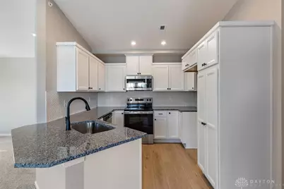 2727 Golden Leaf Drive #18-300, Beavercreek, OH 45431 - Photo 2