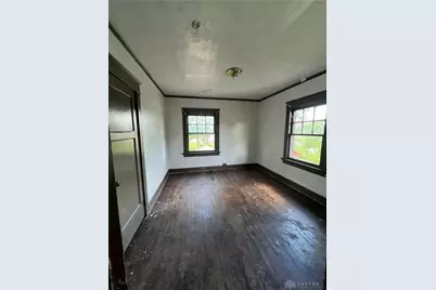 108 Willowwood Drive, Dayton, OH 45405 - Photo 8