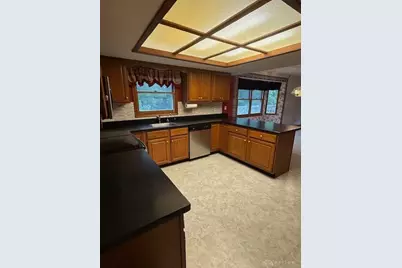 2537 Ridge Road, Xenia, OH 45385 - Photo 10