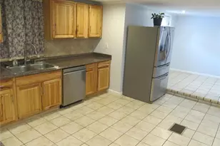 284 McClure St, Dayton, OH 45410 - Photo 6