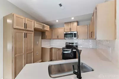 4232 Apple Branch Drive #55-305, Sugarcreek Twp, OH 45459 - Photo 2