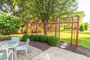 2455 Lupine Ct, Troy, OH 45373 - Photo 30