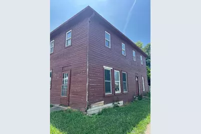 303 W Cumberland Street, Lewisburg, OH 45338 - Photo 2