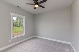 1481 Lantern Ln, Troy, OH 45373 - Photo 12