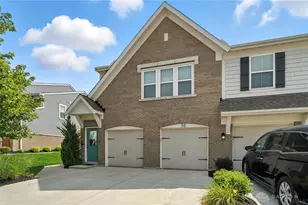 44 Old Pond Rd, Springboro, OH 45066 - Photo 2