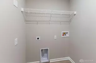 4222 N Golden Clove Bnd, Sugarcreek Twp, OH 45459 - Photo 18