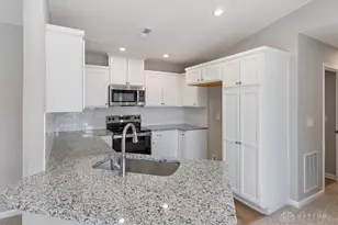 4218 N Golden Clove Bnd, Sugarcreek Twp, OH 45459 - Photo 2