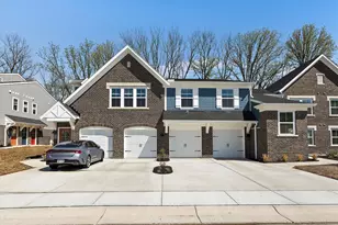4214 N Golden Clove Bnd, Sugarcreek Twp, OH 45459 - Photo 2