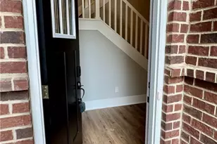 2036 Cedar Lake Dr, Huber Heights, OH 45424 - Photo 4