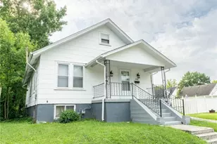 1906 Kensington Dr, Dayton, OH 45406 - Photo 2