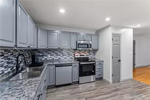 1947 Woodcliffe Dr, Troy, OH 45373 - Photo 18