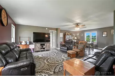 711 Wilson, Harmony Twp, OH 45369 - Photo 10