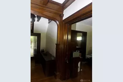 945 N Broadway Street, Dayton, OH 45402 - Photo 10