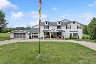 1901 Armstrong Rd, Fairborn, OH 45324 - Photo 2