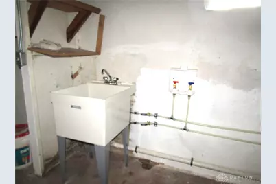 921 Weng Avenue, Dayton, OH 45420 - Photo 24