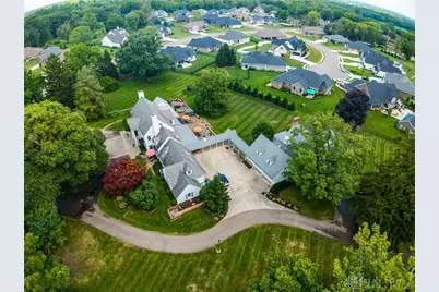 1550 Creekwood Drive, Troy, OH 45373 - Photo 4