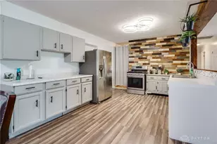 7806 Washington Park Dr, Miamisburg, OH 45459 - Photo 14