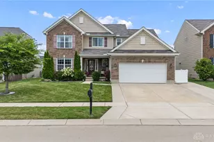 4146 Spicebush Dr, Tipp City, OH 45371 - Photo 2