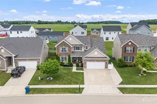 4146 Spicebush Dr, Tipp City, OH 45371 - Photo 6