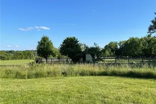 124 Old Mill Rd, Springfield, OH 45506 - Photo 8