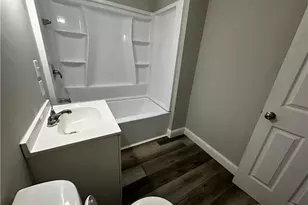 1020 Saint Adelbert Ave, Dayton, OH 45404 - Photo 10