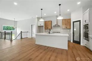 9333 Rochelle Ln, Clear Creek Township, OH 45458 - Photo 18